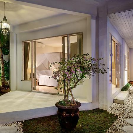 Adinda Balangan Beach Villa Jimbaran Εξωτερικό φωτογραφία
