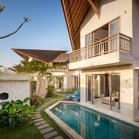 Adinda Balangan Beach Villa Jimbaran Εξωτερικό φωτογραφία